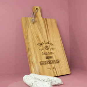 Rechteckige Holzbretter mit Henkel mit Gravur