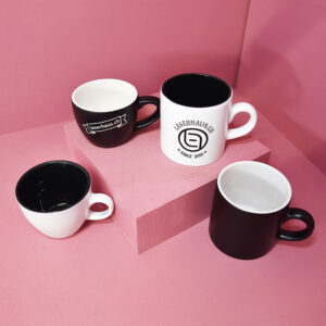 verschiedene Espressotassen mit individueller Gravur
