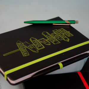 Notizbuch mit farbiger Gravur 